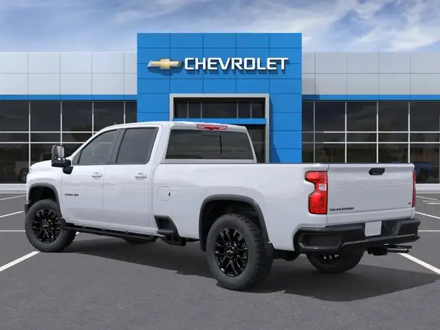 2026 Chevrolet Silverado 3500HD - Photo 3
