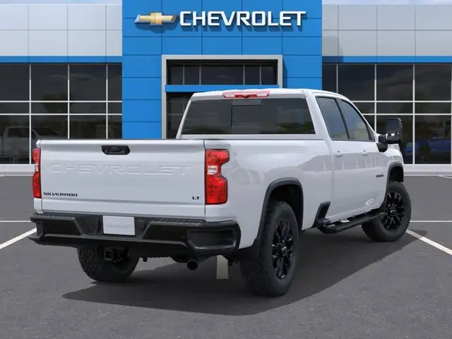 2026 Chevrolet Silverado 3500HD - Photo 4