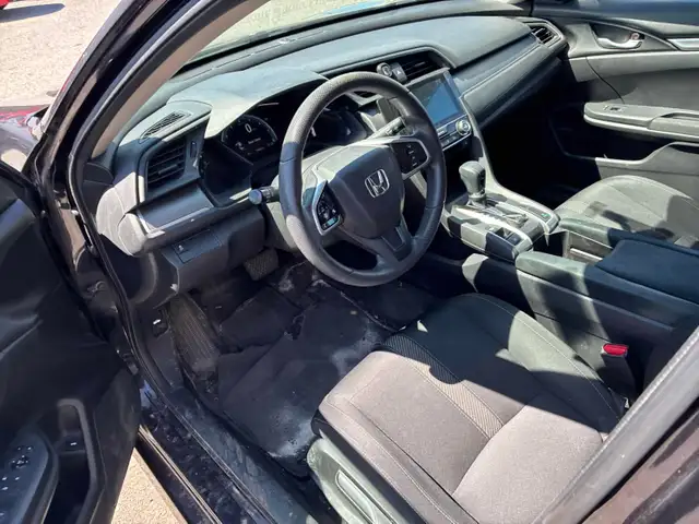 2016 Honda Civic 4dr CVT LX - Photo 5