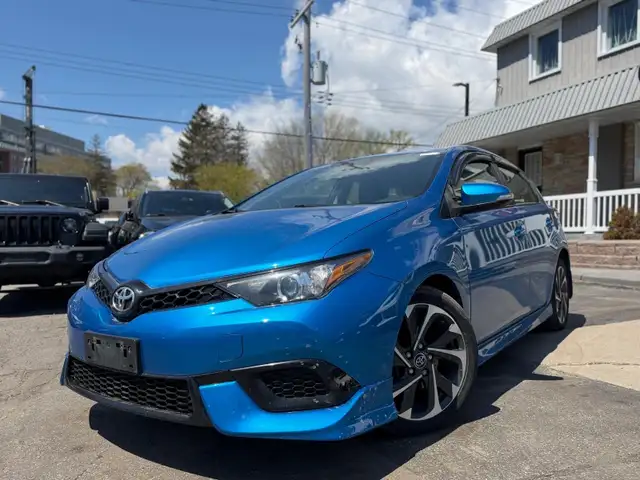 2017 Toyota COROLLA iM 4dr HB - Photo 3