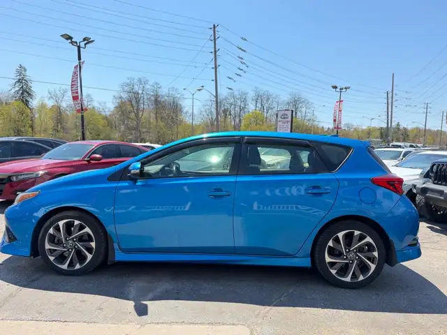 2017 Toyota COROLLA iM 4dr HB - Photo 6