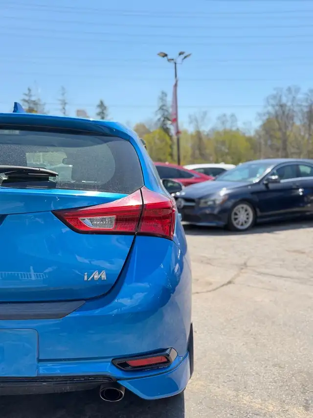 2017 Toyota COROLLA iM 4dr HB - Photo 8