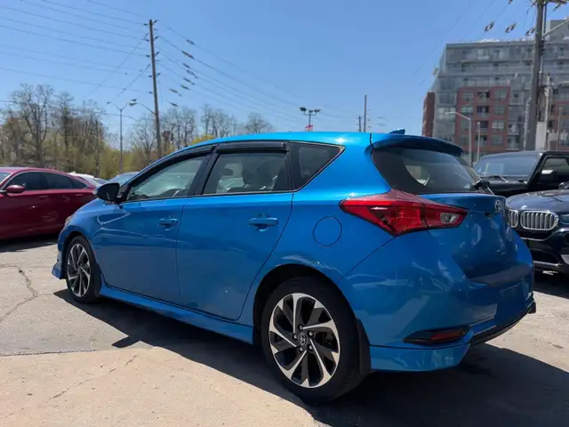 2017 Toyota COROLLA iM 4dr HB - Photo 9