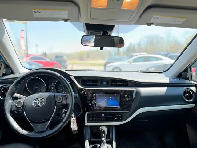 2017 Toyota COROLLA iM 4dr HB - Photo 17