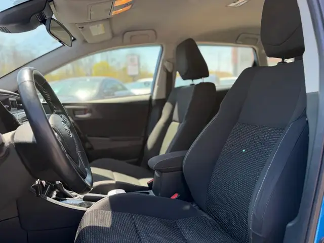 2017 Toyota COROLLA iM 4dr HB - Photo 21