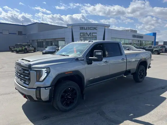 2024 GMC Sierra 3500HD AT4 - Photo 2