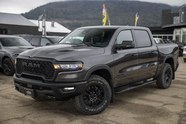 2026 RAM 1500 Rebel - Photo 4