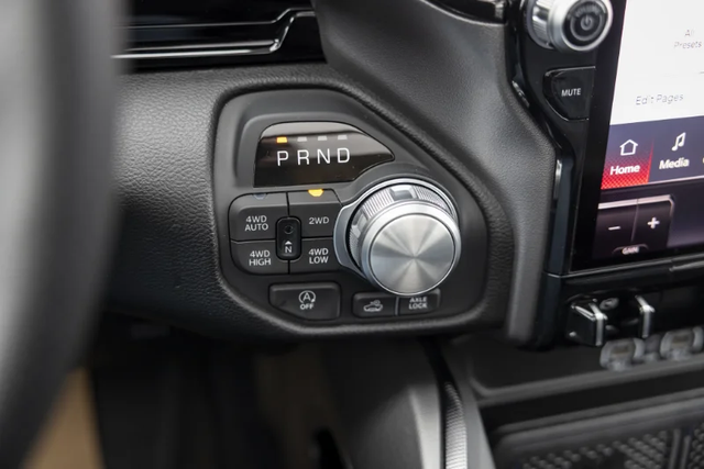 2026 RAM 1500 Rebel - Photo 13