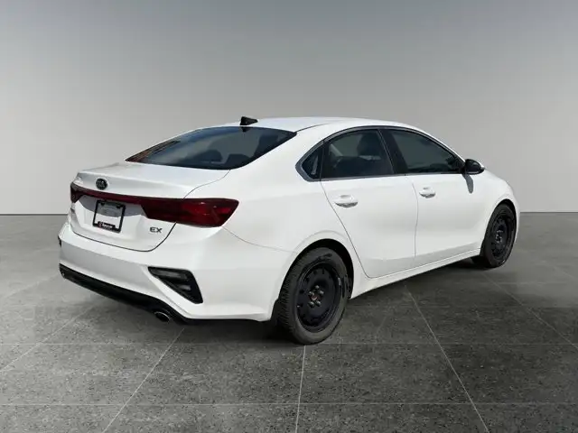 2020 Kia Forte EX - Photo 7