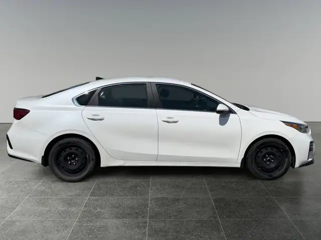 2020 Kia Forte EX - Photo 8