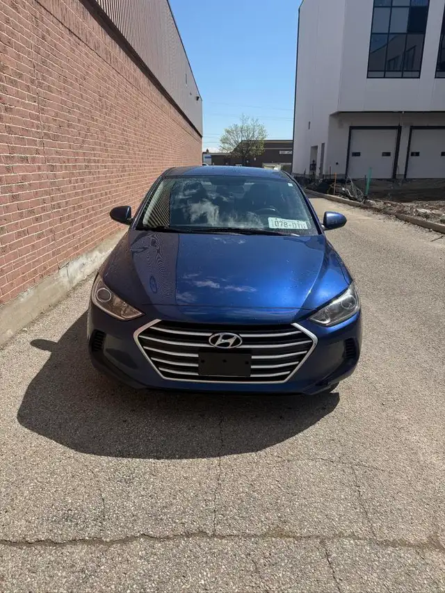 2017 Hyundai Elantra LE - Photo 3