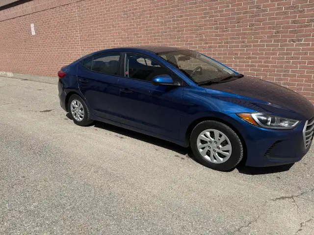 2017 Hyundai Elantra LE - Photo 5