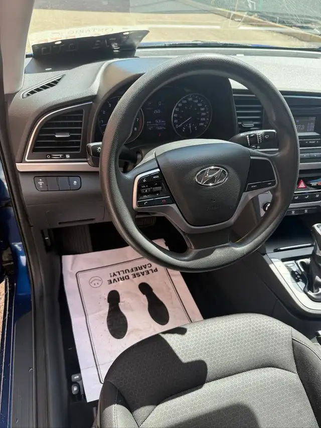 2017 Hyundai Elantra LE - Photo 9