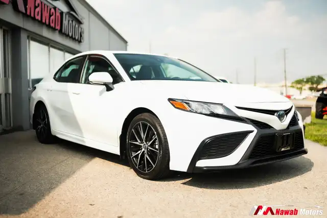 2023 Toyota Camry HYBRID|SE|LEATHER INTERIOR|CARPLAY|ALLOYS|LANE - Photo 5