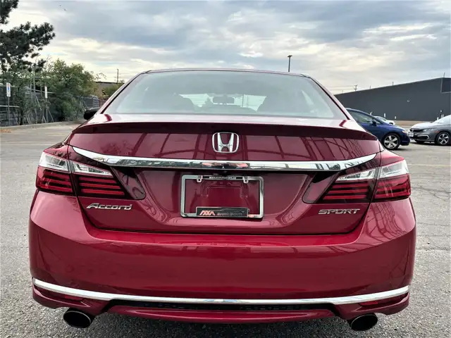 2017 Honda Accord Sedan SPORT|DUAL DISPLAY|SUNROOF|ALLOYS|HEATED - Photo 5
