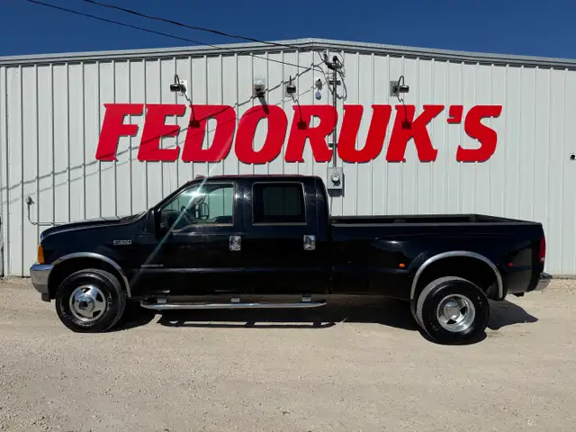 2001 Ford F-350 SD Lariat Crew Cab Long Bed 4WD