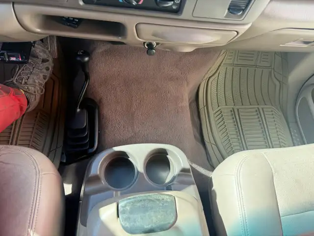 2001 Ford F-350 SD Lariat Crew Cab Long Bed 4WD - Photo 14