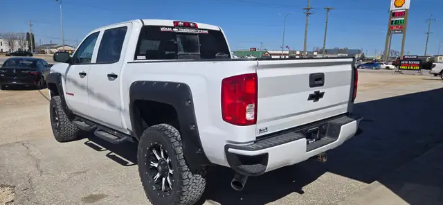 2018 Chevrolet Silverado 1500 LTZ - Photo 7