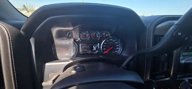 2018 Chevrolet Silverado 1500 LTZ - Photo 11