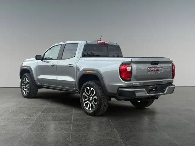 2024 GMC Canyon AT4 - Photo 4