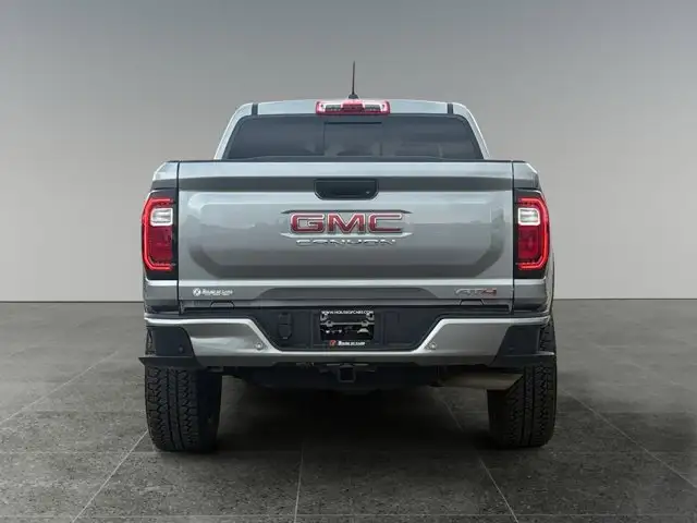 2024 GMC Canyon AT4 - Photo 5