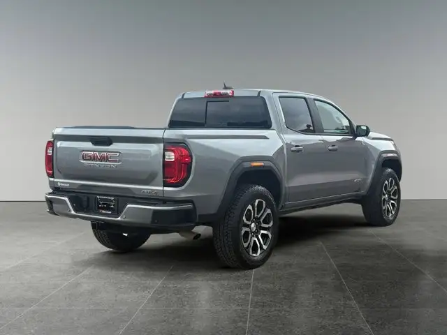 2024 GMC Canyon AT4 - Photo 7