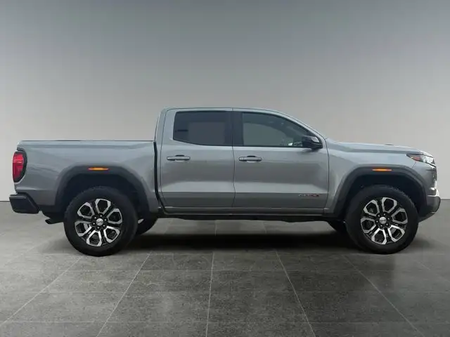 2024 GMC Canyon AT4 - Photo 8