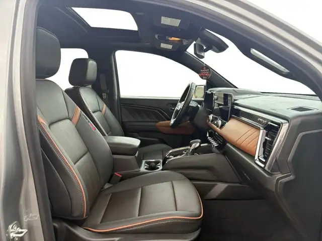 2024 GMC Canyon AT4 - Photo 14
