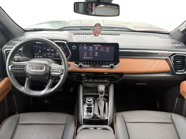 2024 GMC Canyon AT4 - Photo 15