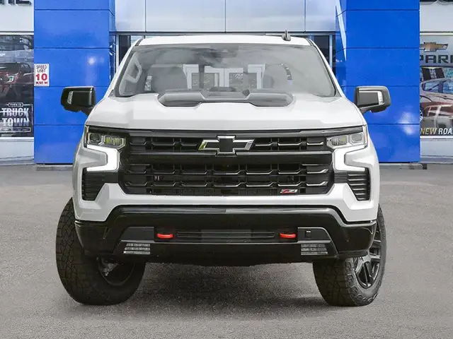 2026 Chevrolet Silverado 1500 LT Trail Boss - Photo 2