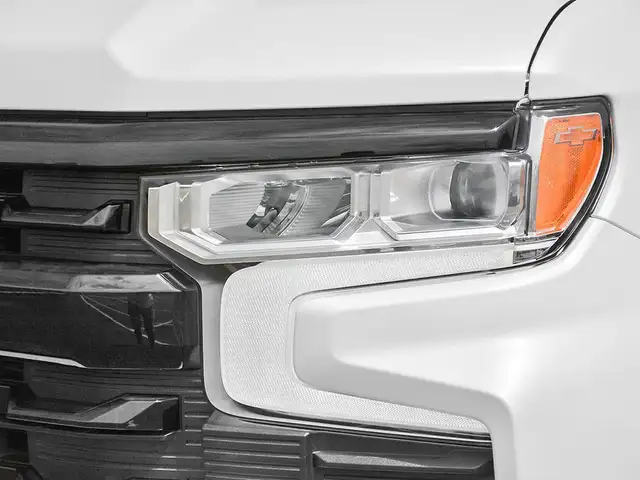 2026 Chevrolet Silverado 1500 LT Trail Boss - Photo 10