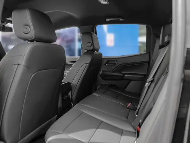 2026 Chevrolet Colorado Trail Boss - Photo 21