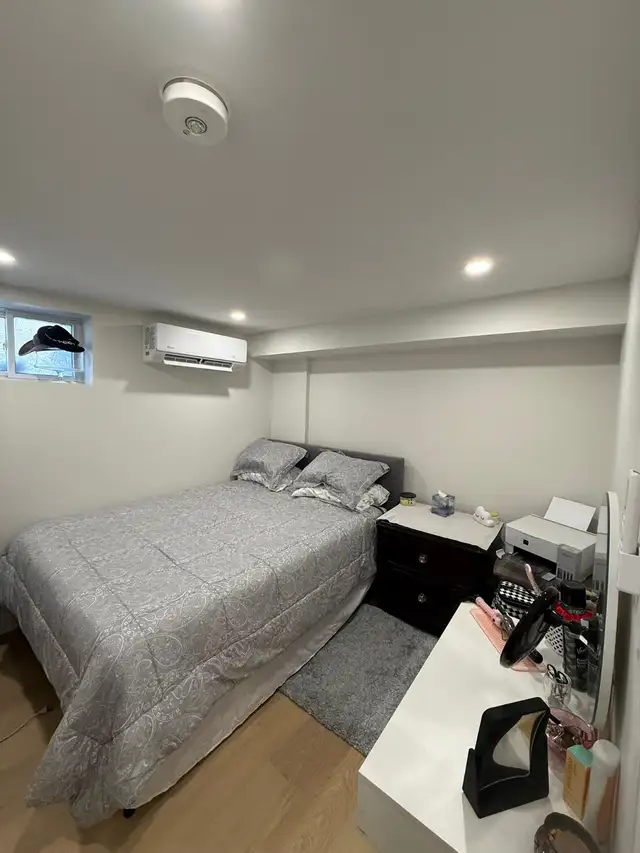 BASEMENT FOR RENT - Photo 4