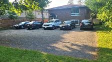 SHORT WALK TO CONESTOGA COLLEGE-STUDENT ROOMS FOR RENT