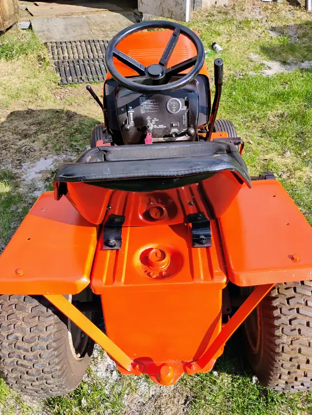tracteur a gazon (columbia 16 hp.) - Photo 5