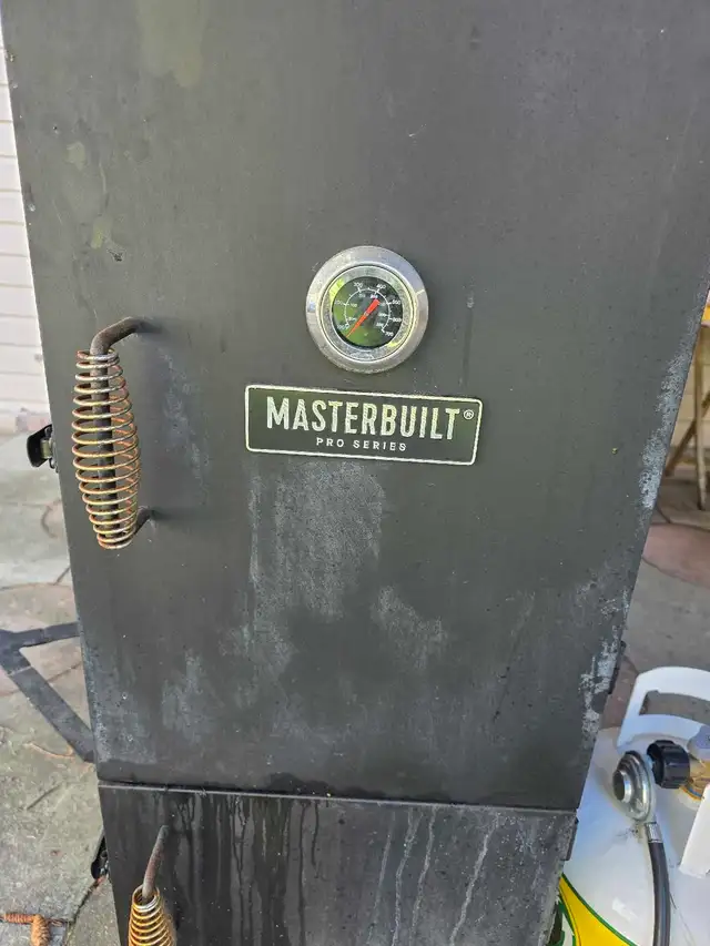 Masterbuilt Smoker $150