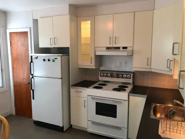 Superbe 2 ½ tout inclus et meublé dans Rosemont – 1er Juin 2026 - Photo 4