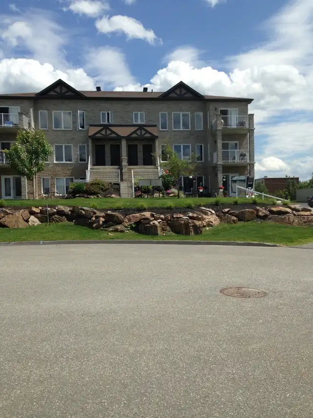 41/2 dans l’est Sherbrooke
