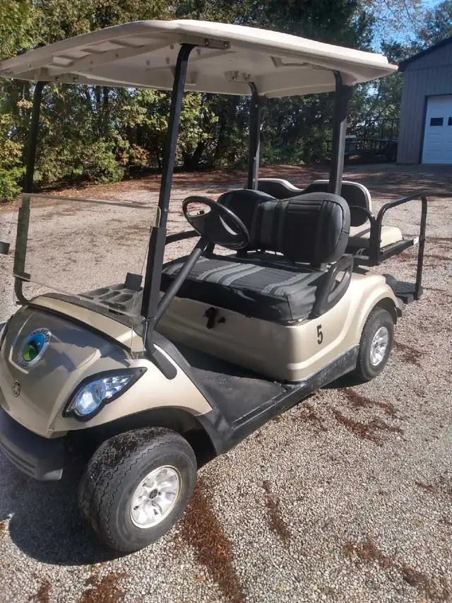 Yamaha golf cart