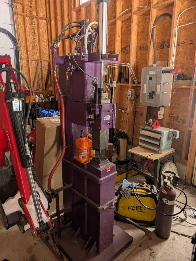 Metal Work Power Hammer - Photo 2