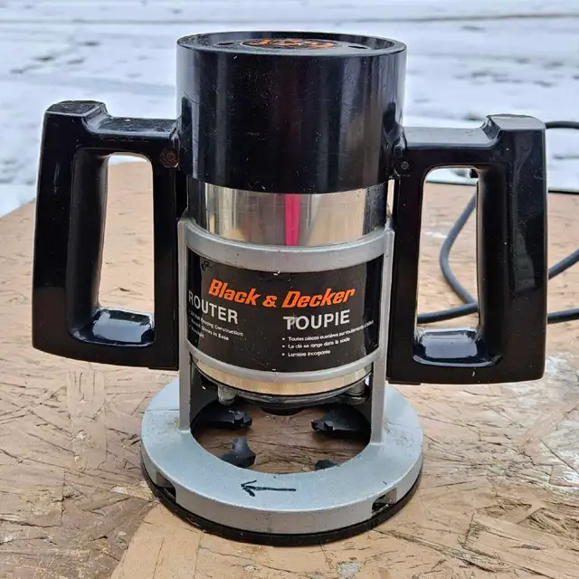 Router and Bits - Photo 4