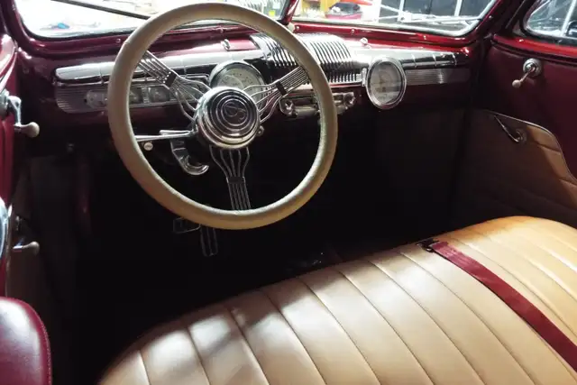 1947 Ford Convertible, SHOW CAR. - Photo 4