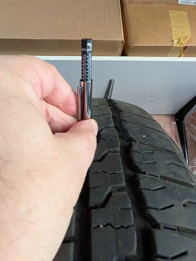 275/65R18 Goodyear Tires (4) - Photo 2
