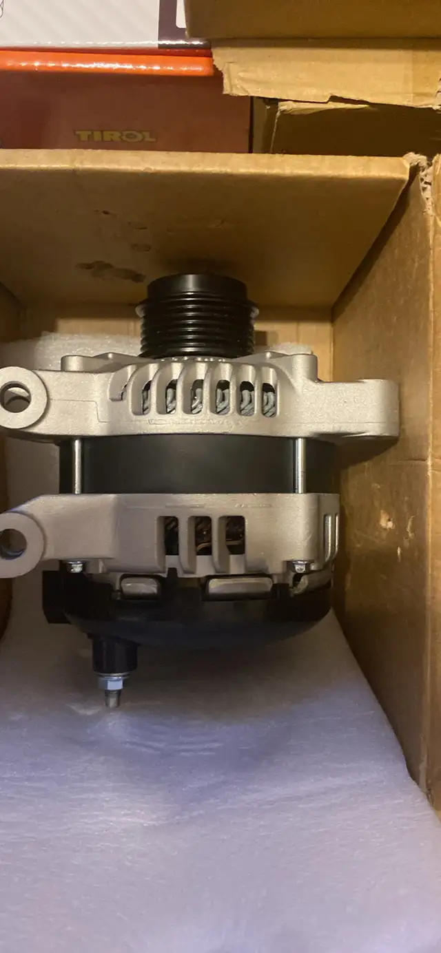 ALTERNATOR (COMPATIBLE) - Photo 2