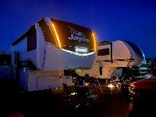 2024 Jayco Eagle 5th Wheel - Photo 6