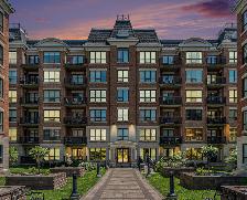Beautiful 1 Bedroom Condo with Parking Available Immediately!