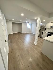 BEAUTIFUL 2 BEDS LEGAL BASEMENT FOR LEASE IN GEORGETOWN.