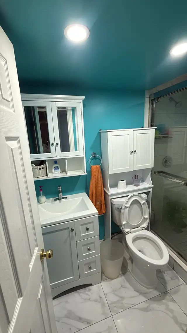 Basement room for rent for GIRLS only in MALTON - Photo 7