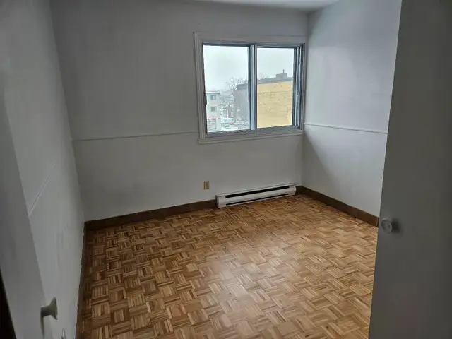 Grand 5 1/2 renové à louer / Large renovated 3-bedroom apartment - Photo 7