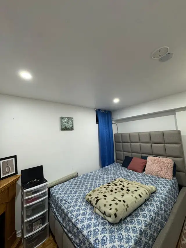 room for rent - Photo 3